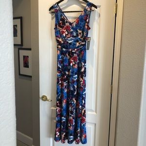 London Times Hawaiian Floral Maxi Dress 10P NWT